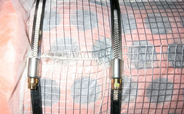 прикрепить сетку к трубе